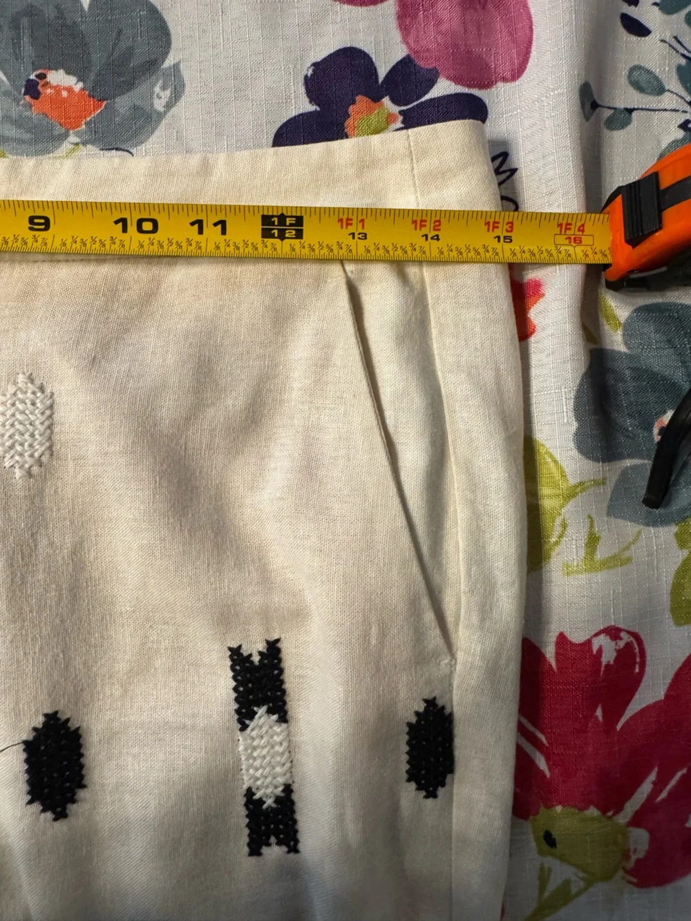 Zara Cropped Embroidered Linen Blend Pants M Ivory Euro Summer Resort Boho U